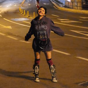 Model - LucyPurple teen