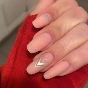 Model - Natalie talking