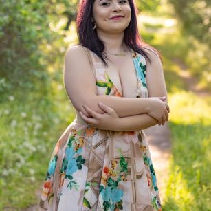 Model - GiselleVelvet footfetish