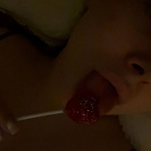 Model - Alisia Cherrey sexy