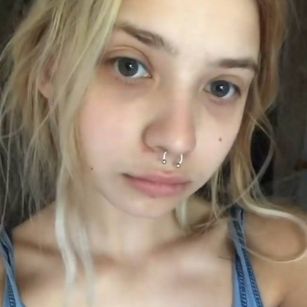 Model - LovelyDaria456 sexy