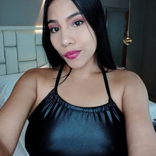 Model - lucymoon alegre