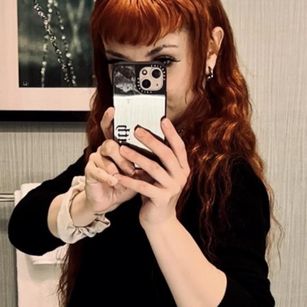 Model - Lilith Incarnate worship