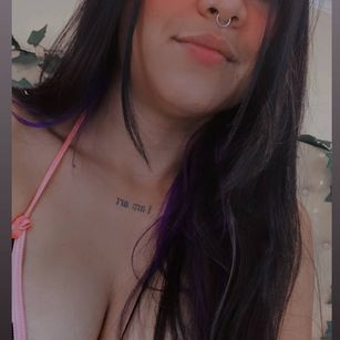 Model - ElizabethJhons taste