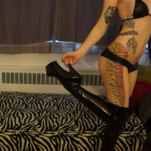 Model - Miss Faith Rae femdom