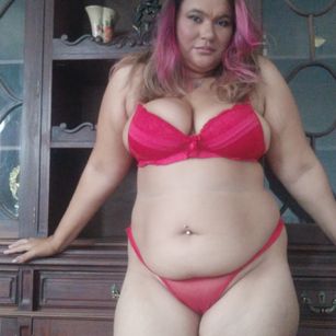 Model - lis channel latina