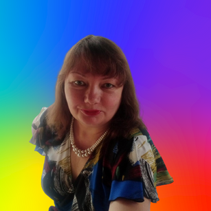 Model - Lusi Red bigbreasts