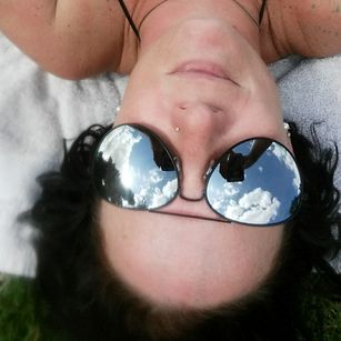 Model - Honey Bunny blowjob