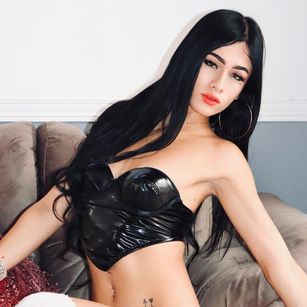 Model - jessimegandoll latina