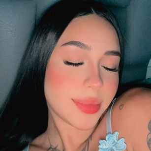 Model - jenn masturbation