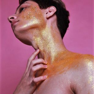 Model - Glitter boy play