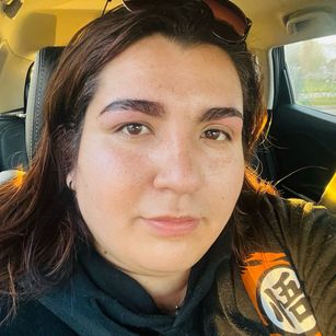 Model - KarySweetEyes friendly