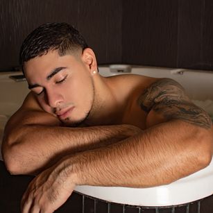 Model - LEVI SCOTT fitness