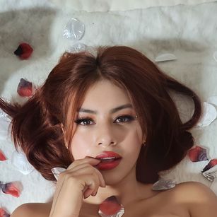 Model - sofiamorgan bigboobs