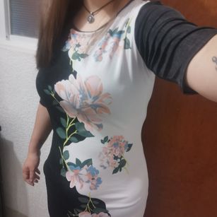 Model - BlondieLatina coquette