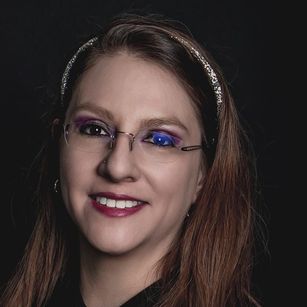 Model - BlondieLatina mature