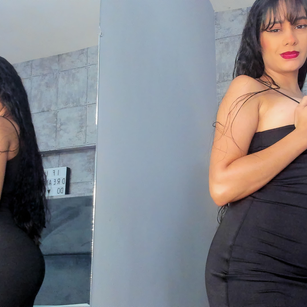 Model - Camille Vasquez heels