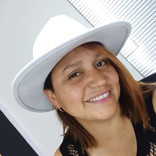 Model - Emily_ squirt