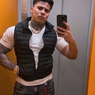 Model - Lewis Muscle domination