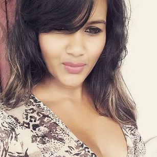 Model - Wetpussy Sasha tightpussy