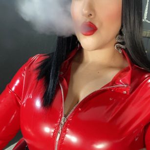 Model - Anny Clarke bdsm