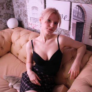 Model - Mary_Higgins sexy