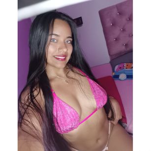 Model - Sofia online