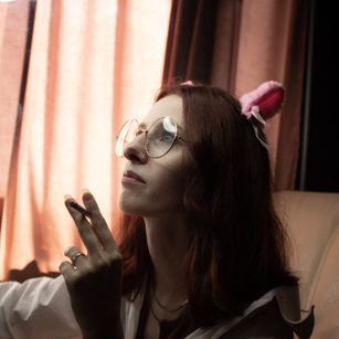 Model - LisiaSweet smalltits