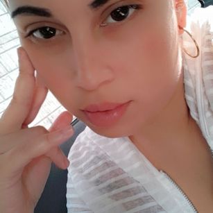 Model - Karry93 sensual