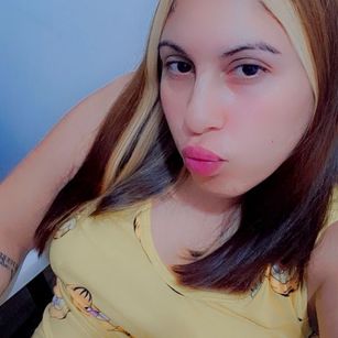 Model - Karry93 divertida