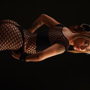 Model - mary990 cute