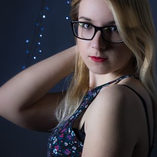 Model - RuthxxAmore feet