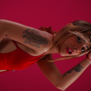 Model - mary990 roleplay