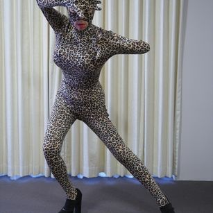 Model - Geisha Mika longhair