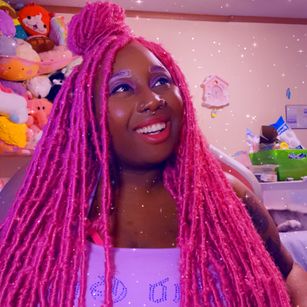 Model - TuttiCakes Ebony