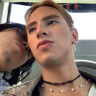 Model - Laden And Aroon gay