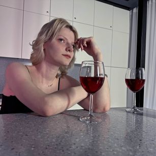 Model - Mary_Higgins natural