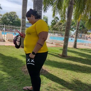 Model - Luz villa slaves