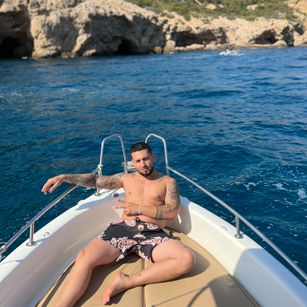 Model - Dylan Green muscle