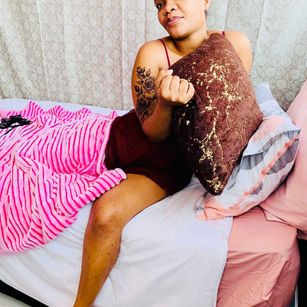 Model - Sweethhoneybunny pussyplay