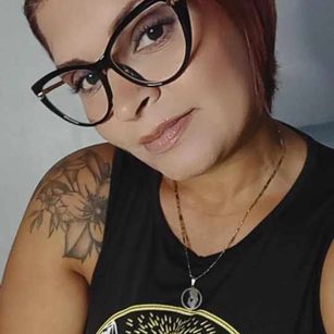 Model - starhot pregnant