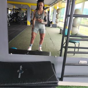 Model - Danna bigclit