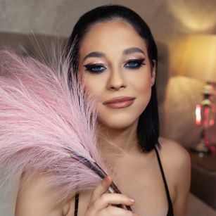 Model - GinaBest sweet