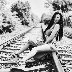 Model - VictoriaMaze fetish