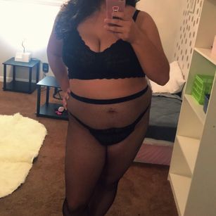 Model - Kat Sinclair BBW bigboobs