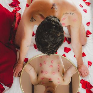 Model - James Black submissive