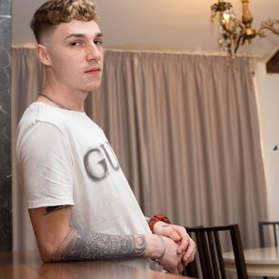 Model - NathanSpike teen