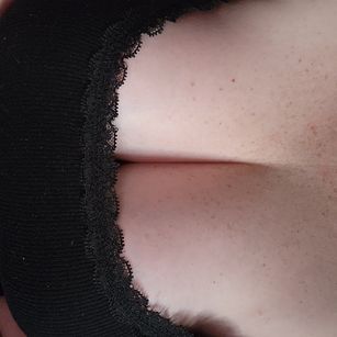 Model - Tori LOVENSE