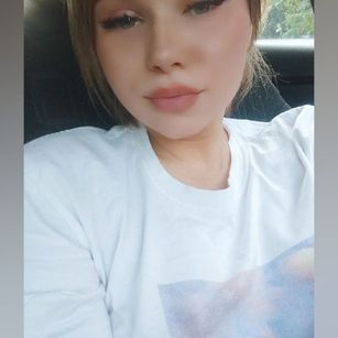 Model - BbBlonde pussy