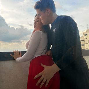 Model - CamilaandJackson cam2cam